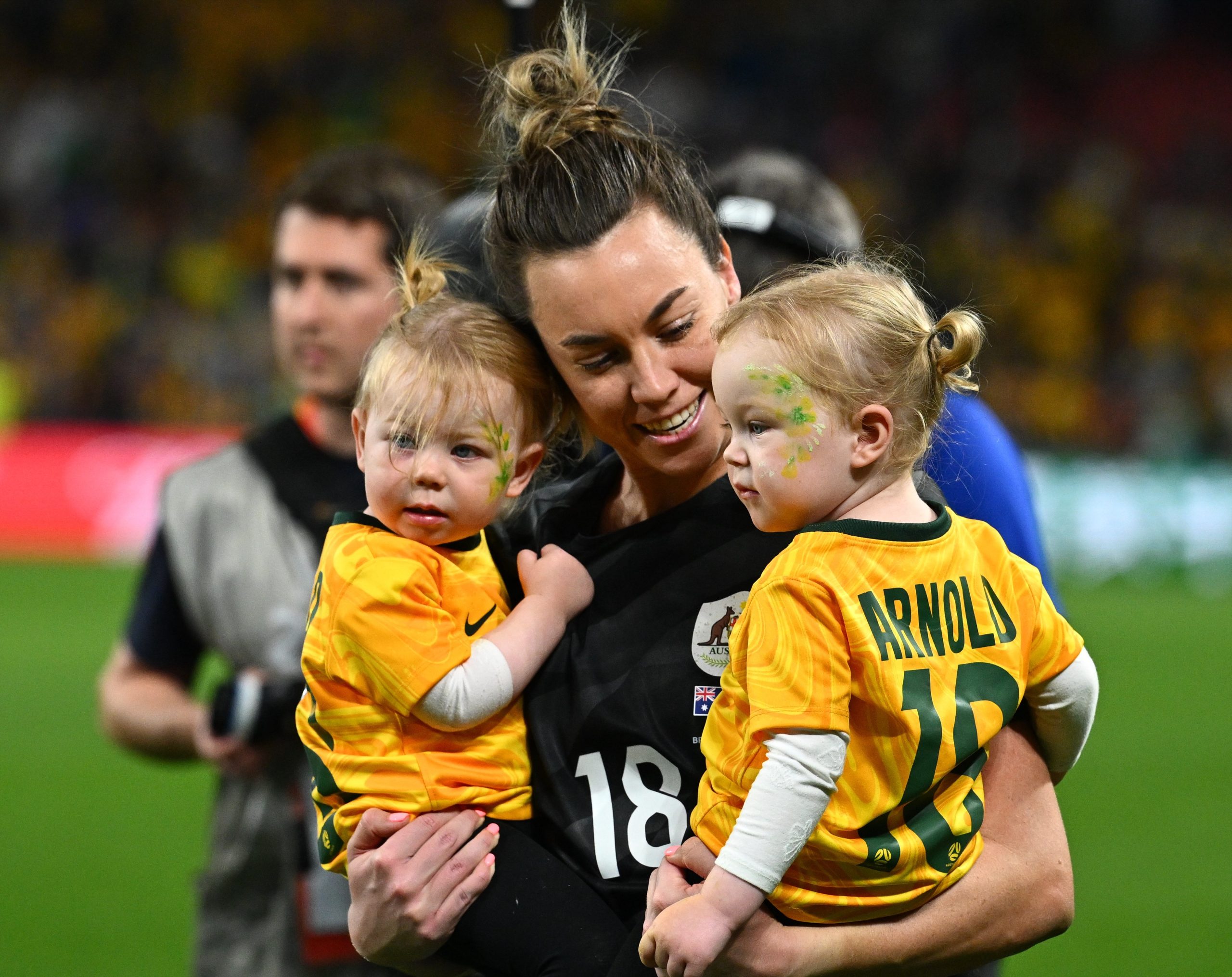 Matildas' Goal Keeper Mackenzie Arnold with her family